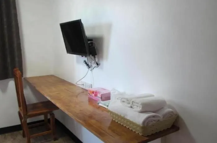 Hoppers Place Donmuang Hostel